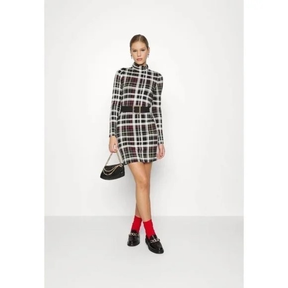 NWT!! ALICE + OLIVIA Delora Turtleneck Knit Plaid Dress Freedom Black Size 10 - Picture 6 of 16